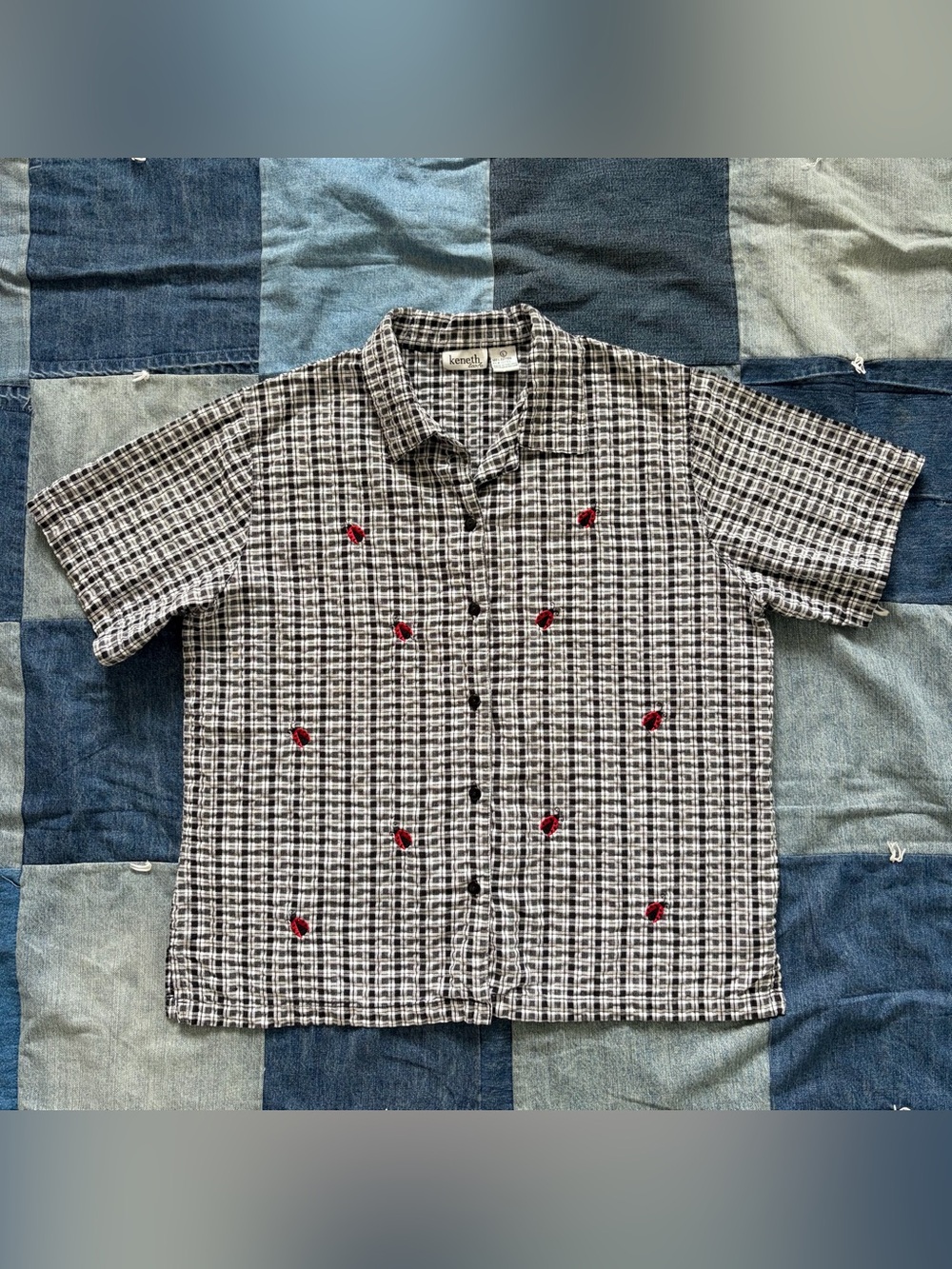 vintage lady bug embroidered keneth too! gingham black white button up shirt L